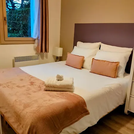 Ravissant Avec Jardin, Refait A Neuf, 2 A 5 Pers Apartment Cabourg