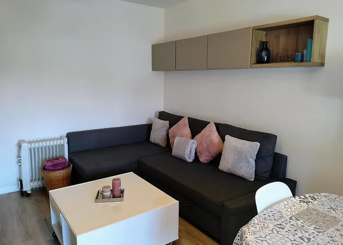 Ravissant Avec Jardin, Refait à Neuf, 2 à 5 Pers * Cabourg