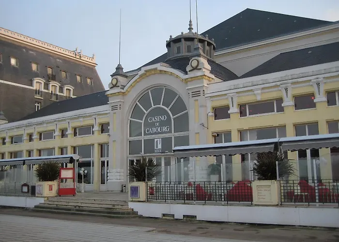 Ravissant Avec Jardin, Refait à Neuf, 2 à 5 Pers *
